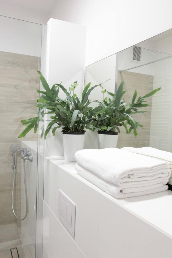 White Frog Appartement Szczecin Buitenkant foto