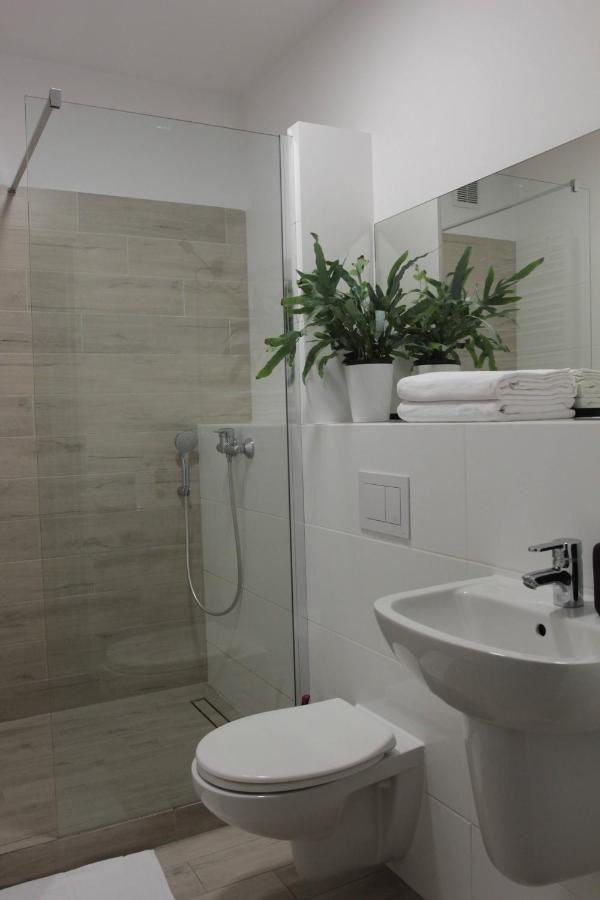 White Frog Appartement Szczecin Buitenkant foto